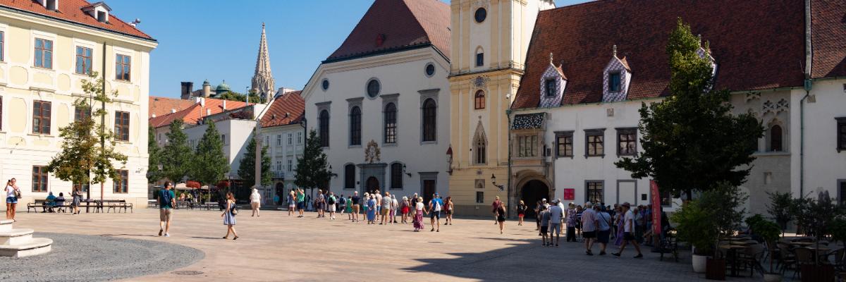 Serwis (v.AR, study, Slovakia) سلوفاكيا. التعليم العالي: جامعات, دراسات الدرجة الأولى, دراسة الماجستير, دراسات الدكتوراه